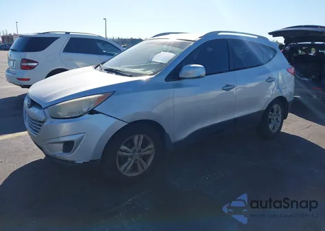 2011 Hyundai Tucson Gls from USA, damaged, VIN KM8JU3AC5BU277544